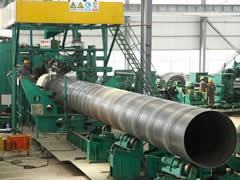 Spiral submerged arc welded steel pipe for petroleum pipeline